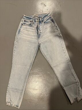 Abercrombie & Fitch Light Blue Straight-Leg Jeans